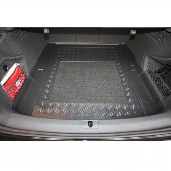 Audi A4 / S4 / RS4 Saloon (B9; 2015 onwards) Moulded Boot Mat image 2