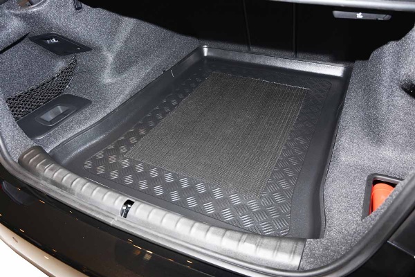 BMW 5 Series Saloon 2017 - Onwards (G30) Moulded Boot Mat image 2