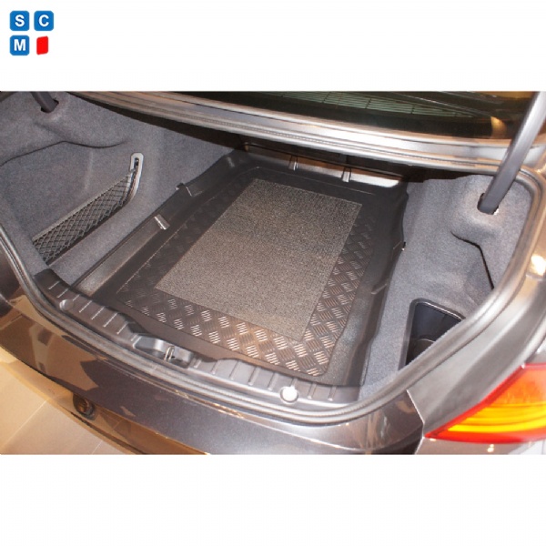 BMW 5 Series Saloon 2010 - 2016 (F10) Moulded Boot Mat image 2