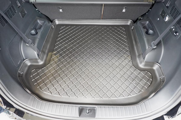 Hyundai Santa Fe (5 Seater) 2020 - Present - Moulded Boot Tray image 2