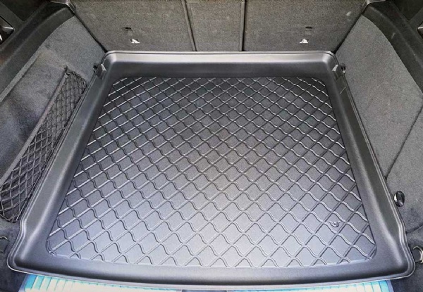 Mercedes GLE 2018 - Present - Moulded Boot Tray image 2