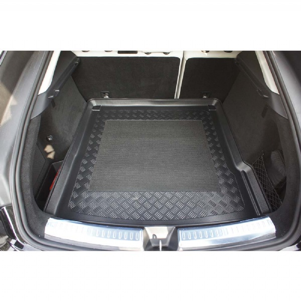 Mercedes GLE-Class Coupe (Aug 2015 onwards) Moulded Boot Mat image 2