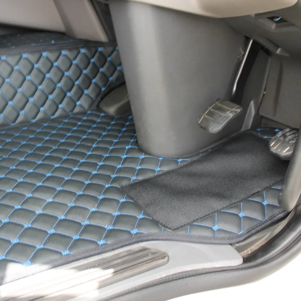 Volvo FH 4/5 Faux Leather Truck Mats